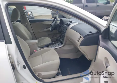 2013 Toyota Corolla Le из США, поврежденный, VIN 5YFBU4EE9DP112543